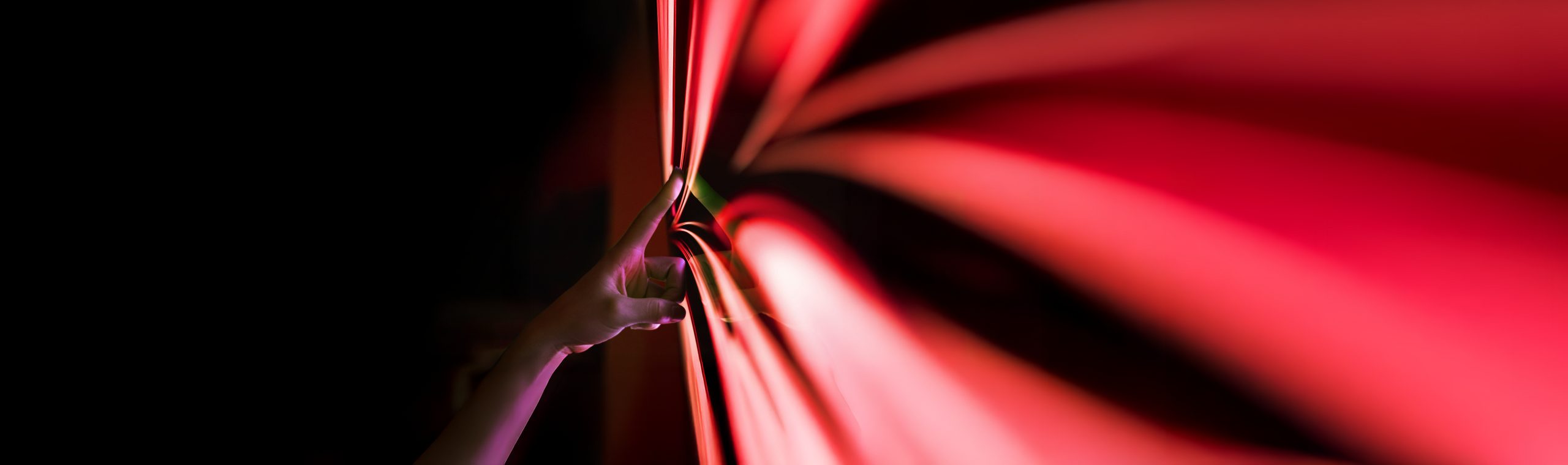 PHINIA-Contact_header