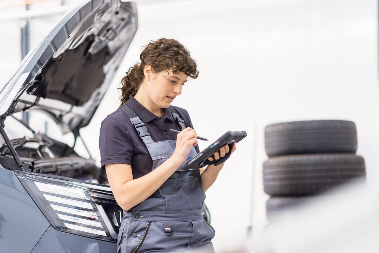 56664342-028d-4212-b715-e3e74655932d